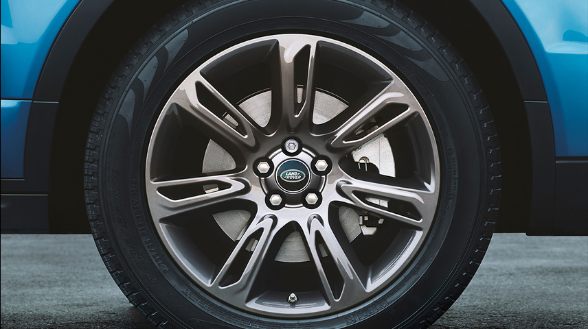 land_rover_range_rover_evoque_landmark_edition_06.jpg